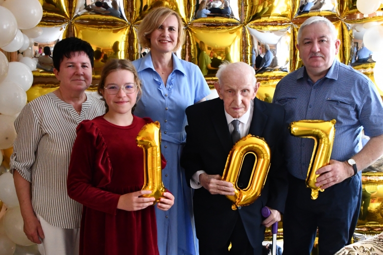107 urodziny Pana Alfonsa Tomke z Zakrzewa