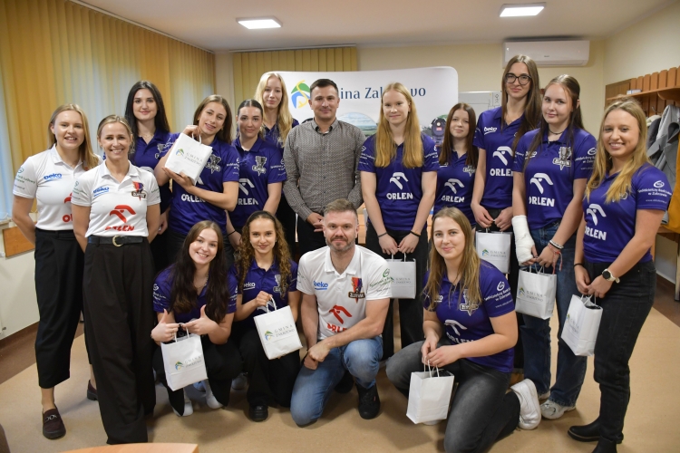 Miniatura Spotkanie podsumowujące II edycję turnieju siatkarskiego Golden Mace Tournament