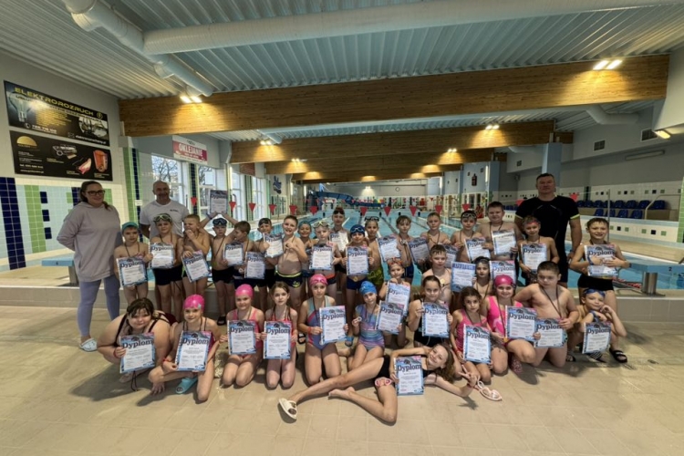 Miniatura AKTYWNA SZKOŁA – RAZ, DWA, TRZY, ABC PŁYWANIA