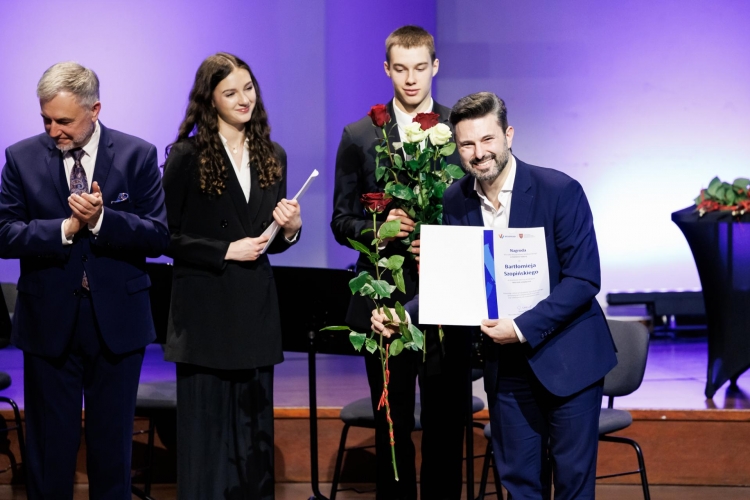 Nagroda Marszałka Województwa Wielkopolskiego dla Bartka Szopińskiego!