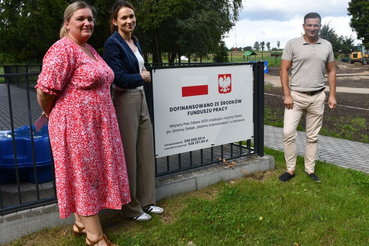 Plac zabaw rośnie